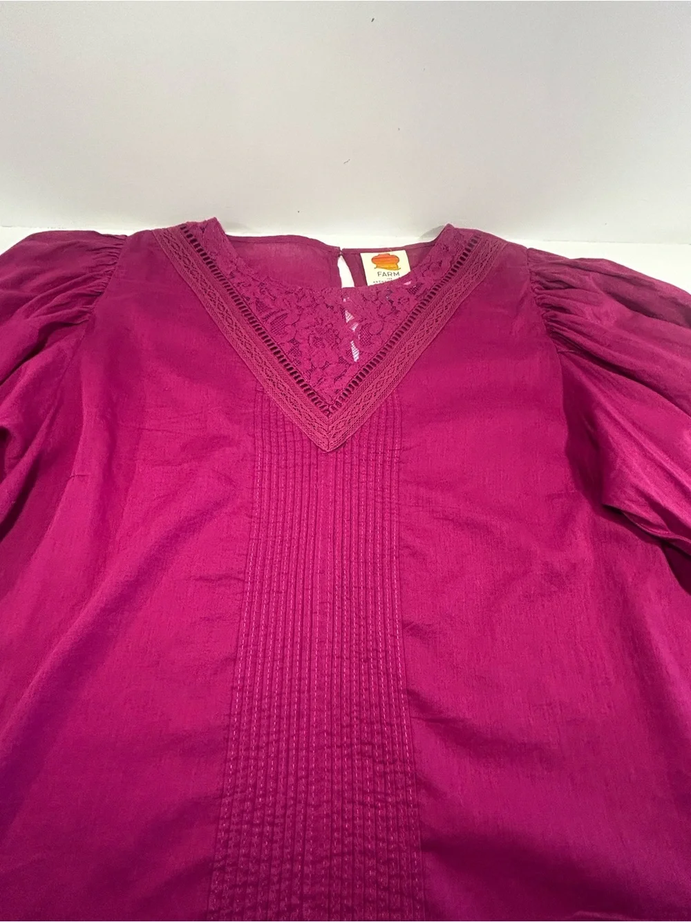 FARM Rio x Anthropologie Kelsie Blouse M Magenta Lace Puff Sleeve Cotton